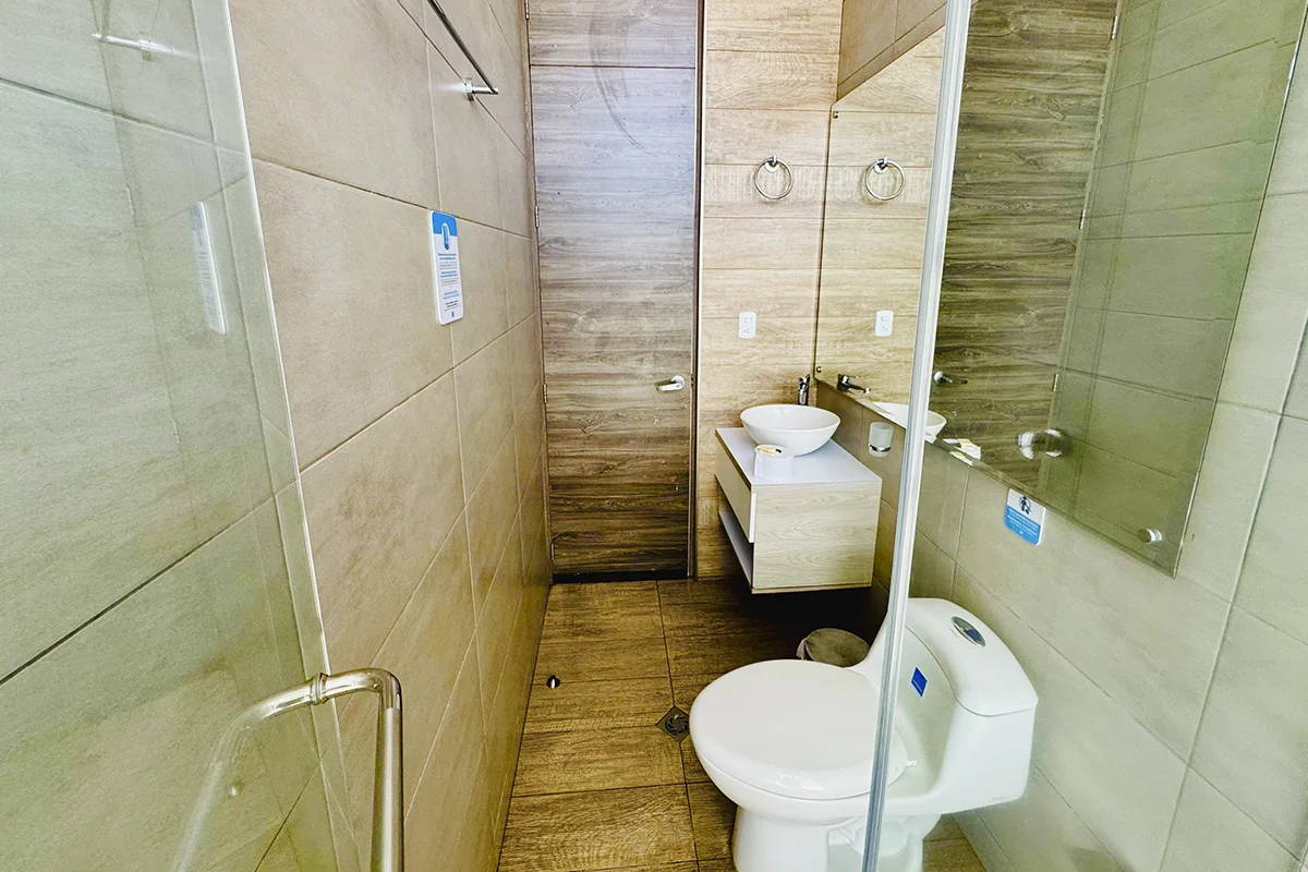 baño privado habitacion deluxe laguna sala